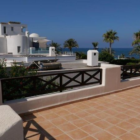 Resitour - Apollo Beach Villa 37 Хлоракас Экстерьер фото